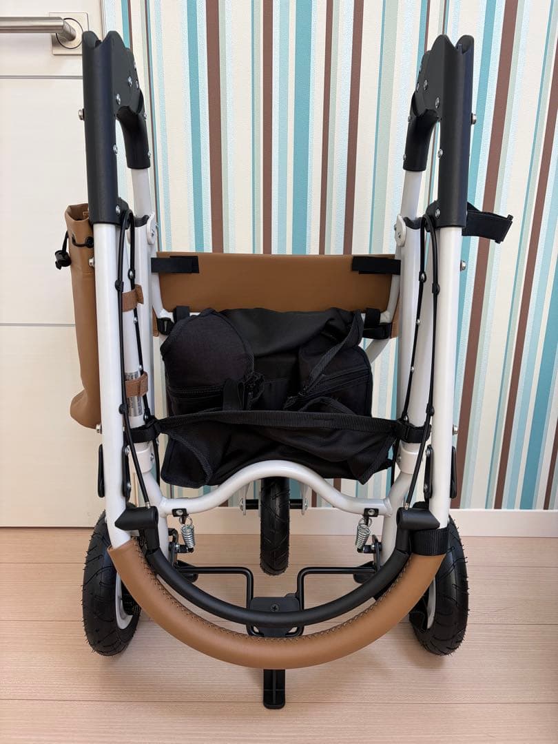 コット新品　エアバギーDOME3 スモール　アースブラック　最新ロゴフレーム