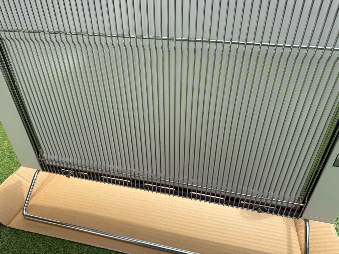 【極美品】 サンラメラ 1200W 遠赤外線 セラミックヒーター