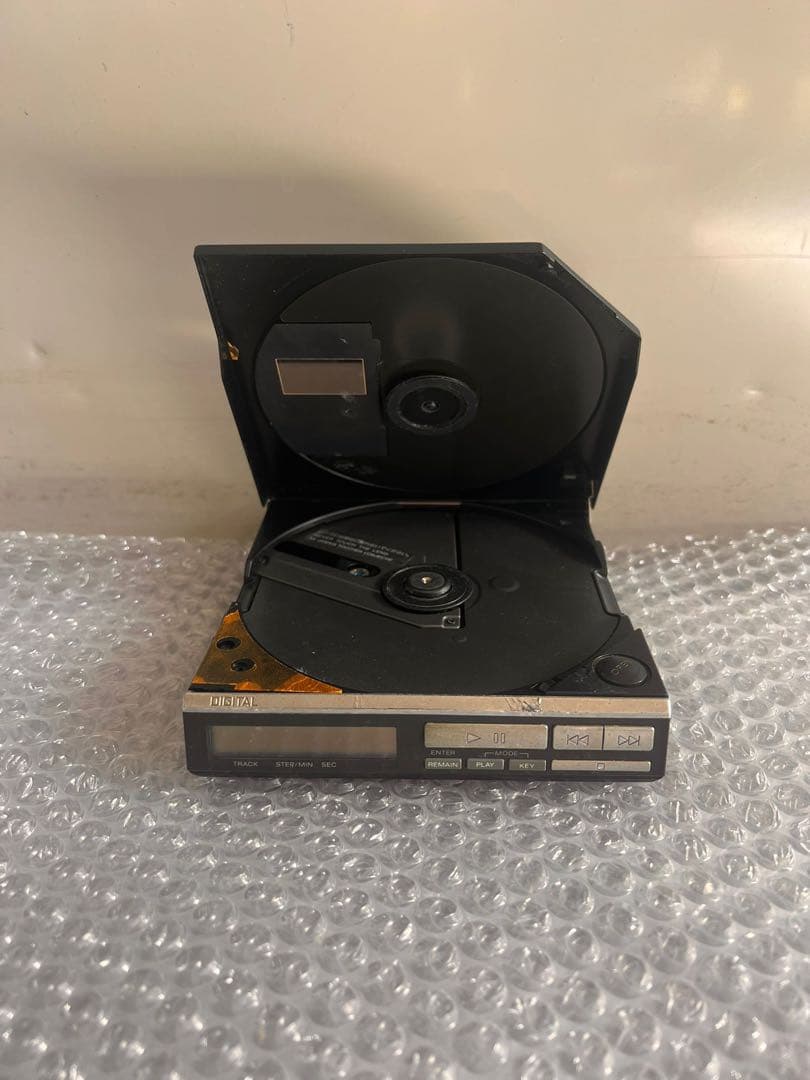 Sony ポータブルCDプレーヤー D-50 MKⅡ 動作未確認 現状渡し