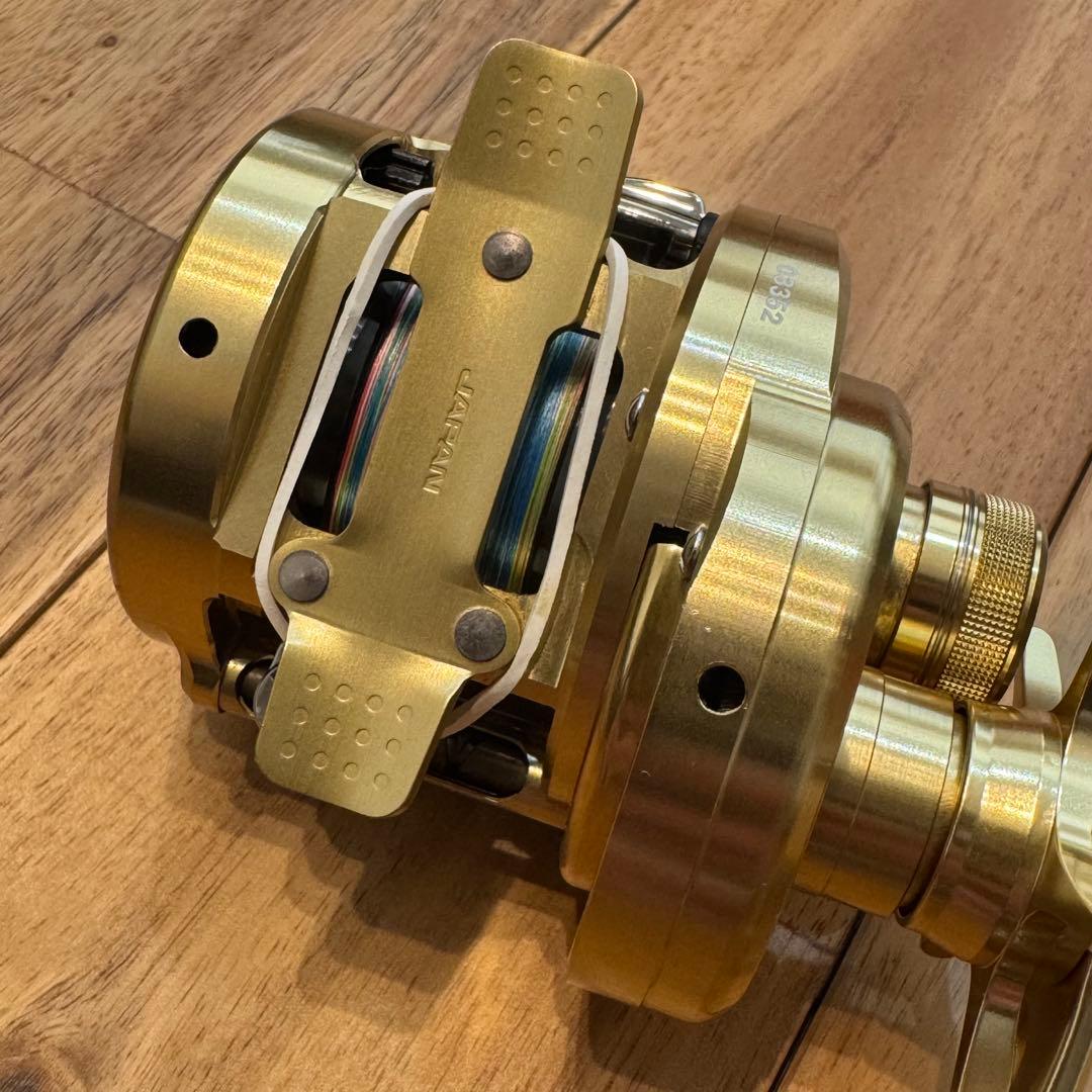 SHIMANO シマノ 15 オシア コンクエスト 200PG 右