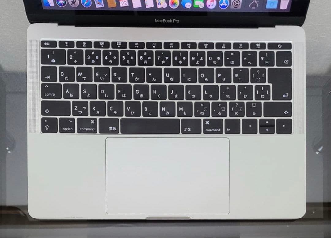 Apple MacBook pro 2017 13インチ 512G