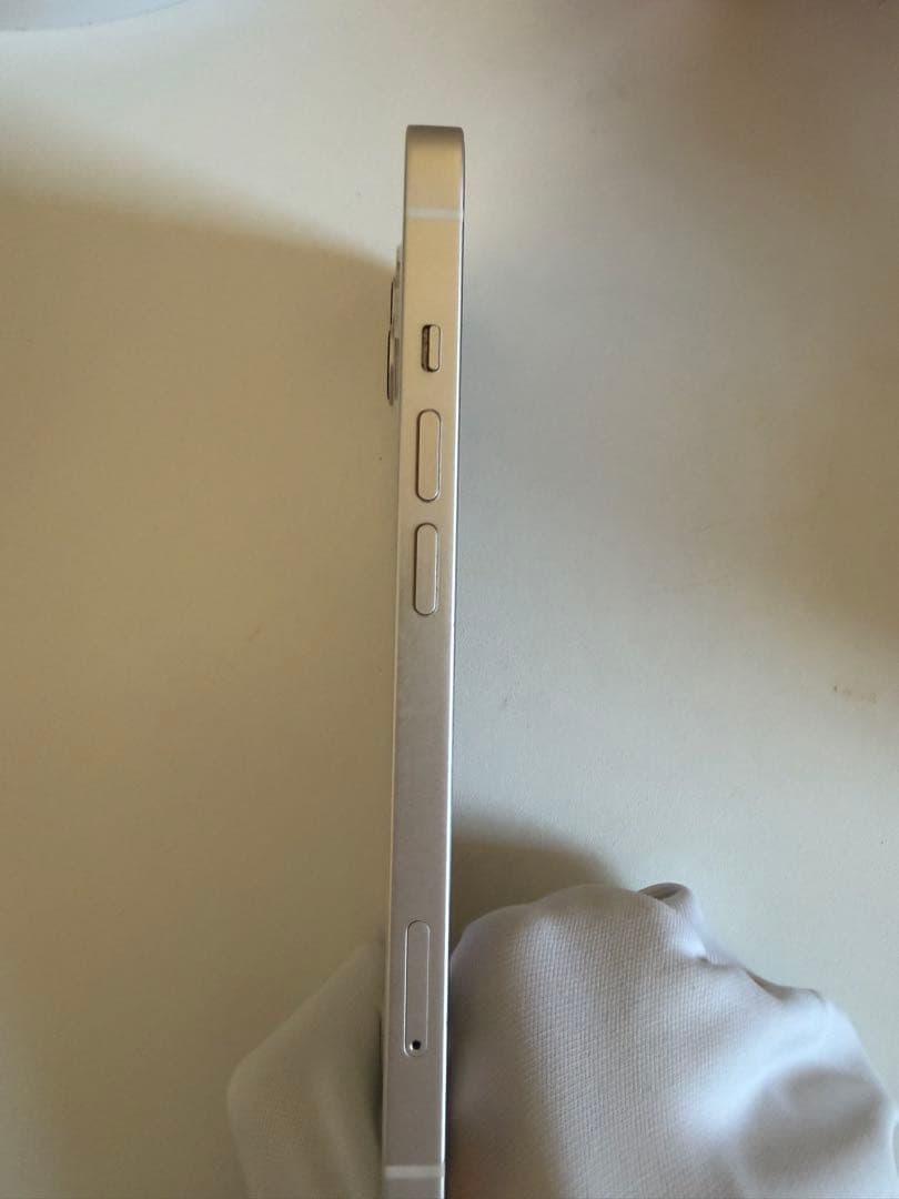 iPhone 13 256GB ホワイト