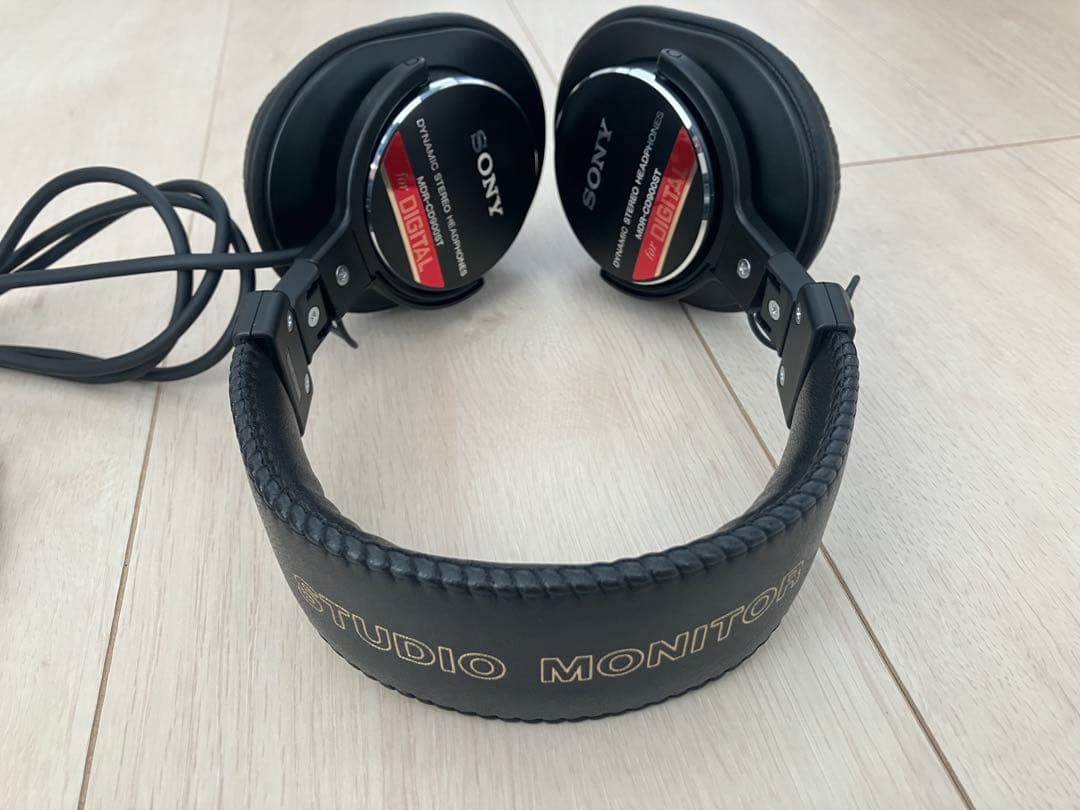 ヘッドホン MDR-CD900ST SONY