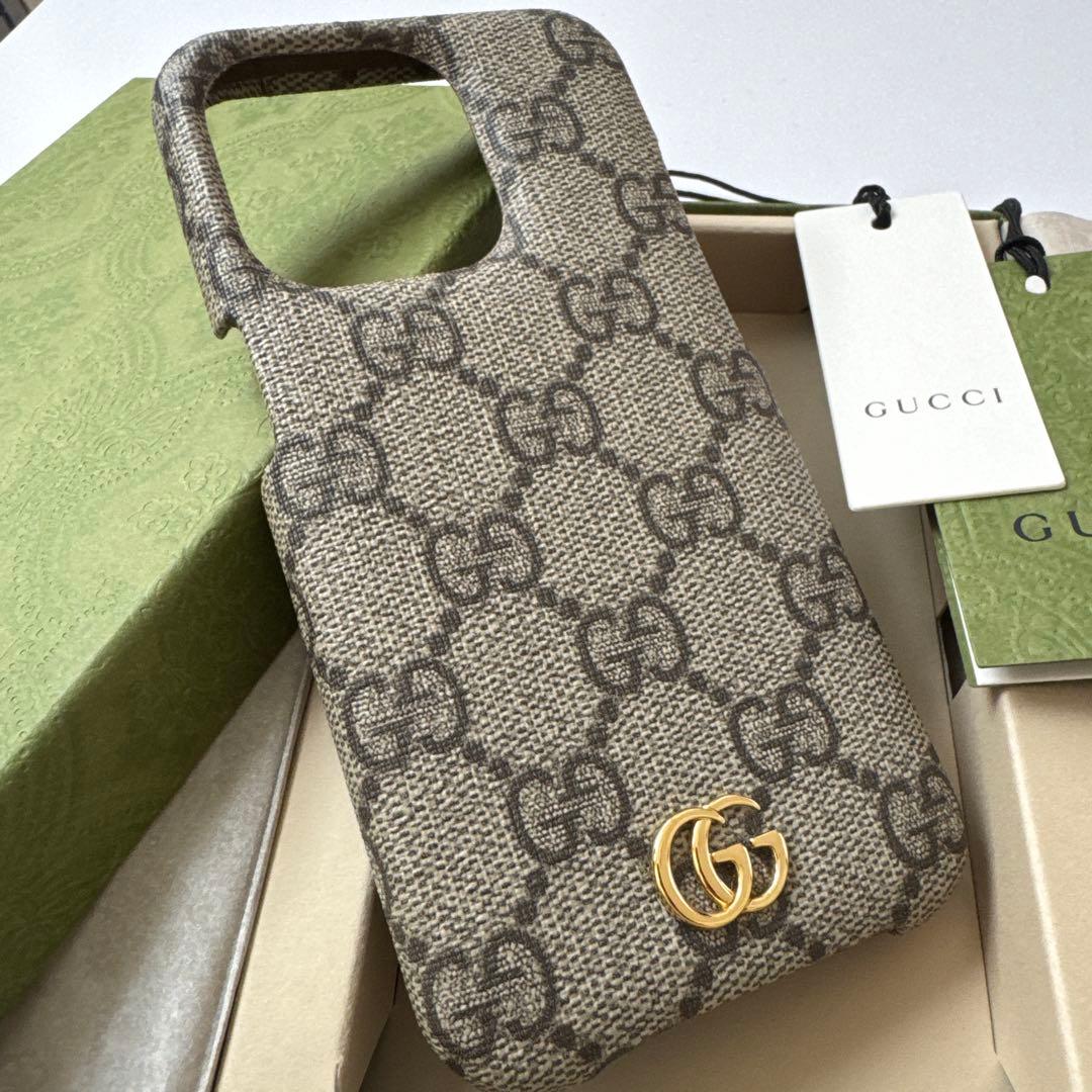 GUCCI・iPhone 15 pro ケース