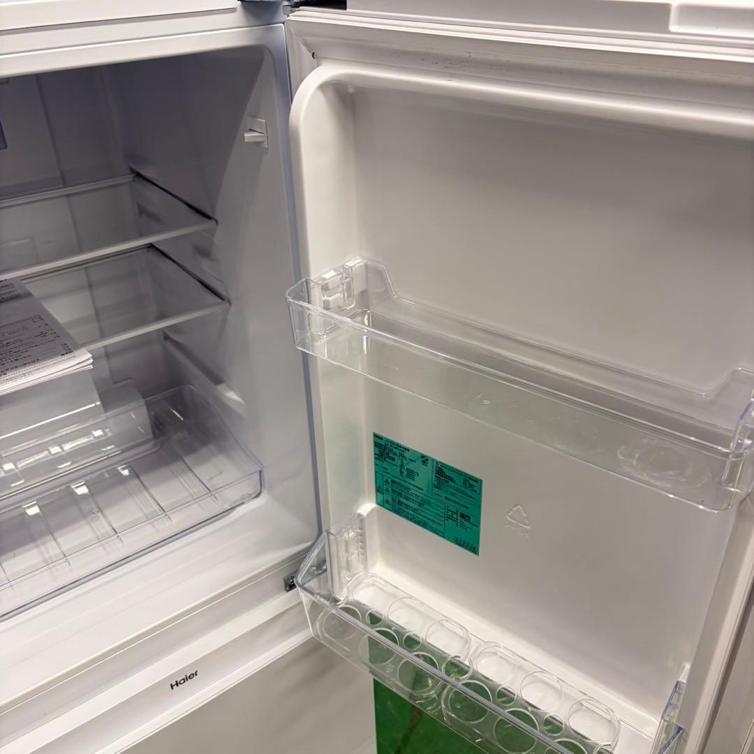 637 ホワイトカラー冷蔵庫 100L強　小型　一人暮らし　2ドア　関東配送無料