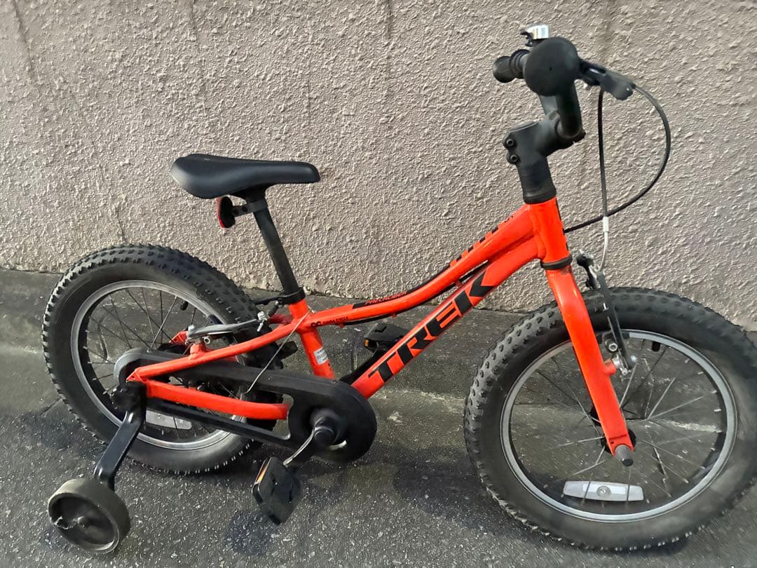 自転車本体 TREK Precaliber 16