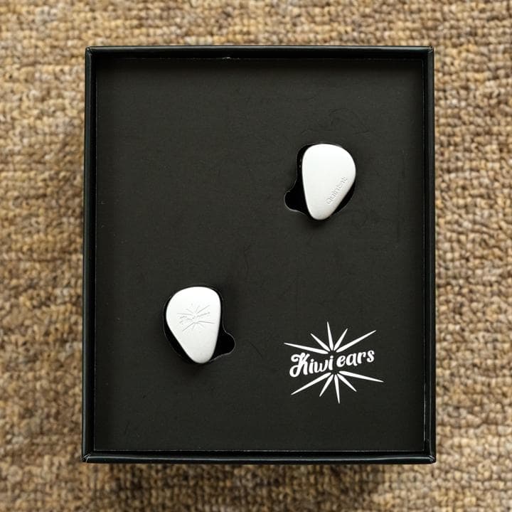 Kiwi Ears Quintet イヤホン