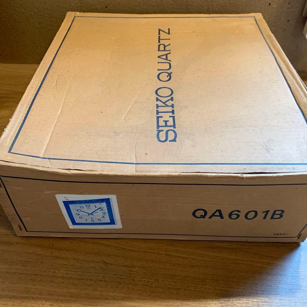 ほぼ未使用  SIEKO 水晶時計 掛時計 Sekotron QA6011