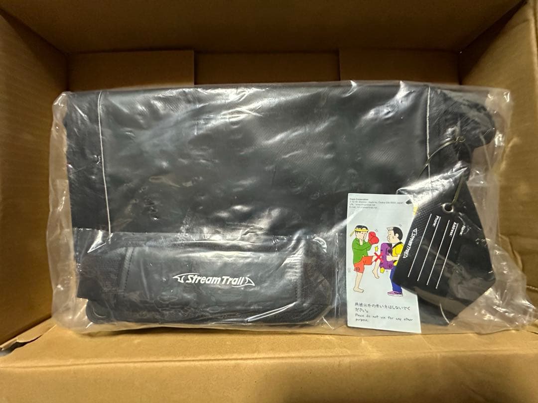 issei×ストリームトレイル　ショルダーバッグ　新品（未開封）