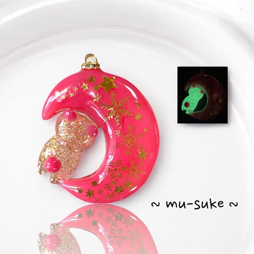 〜ニッキー様〜天然石　レジンネックレス　【トルネード】