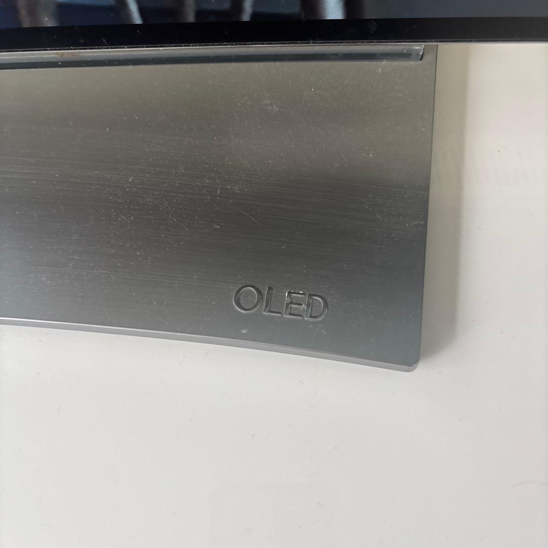 karin 4K 有機テレビ　65型　カーブ希少です