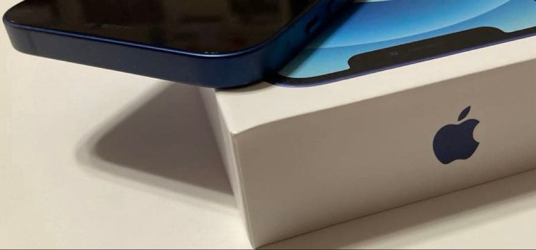 箱・付属品付★ iPhone12 128GB ブルー●匿名配送