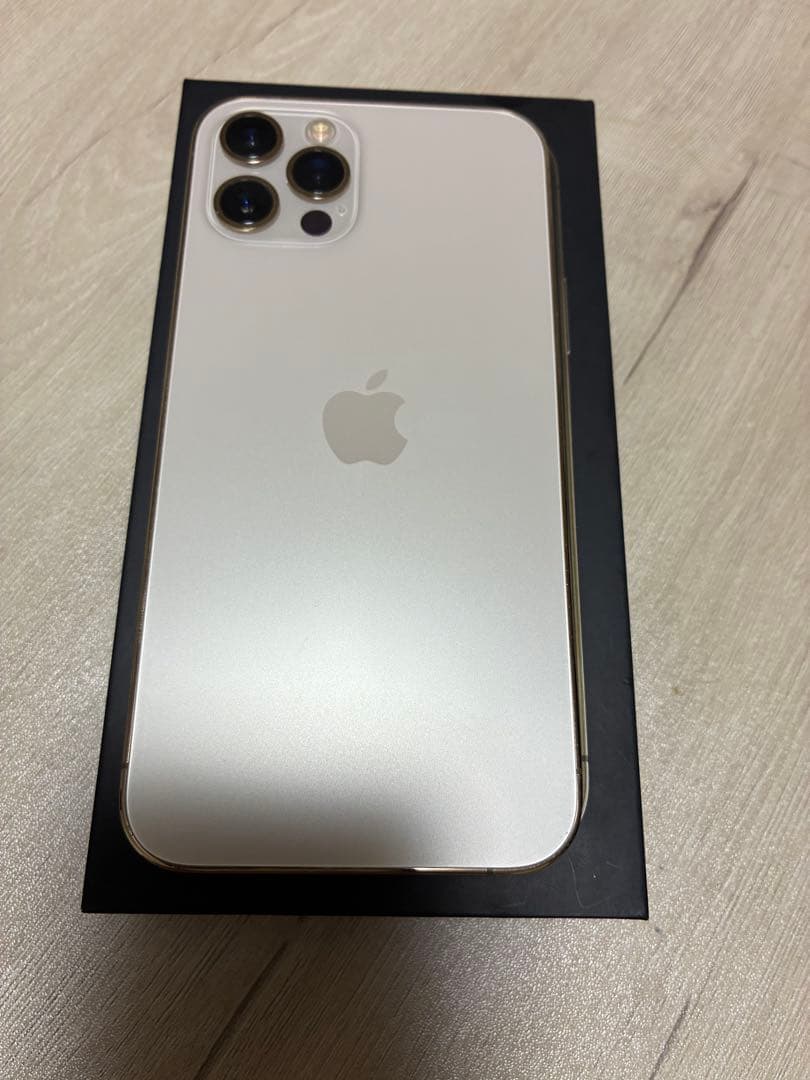【バッテリー81%】iPhone12 Pro 256GB ゴールド SIMフリー