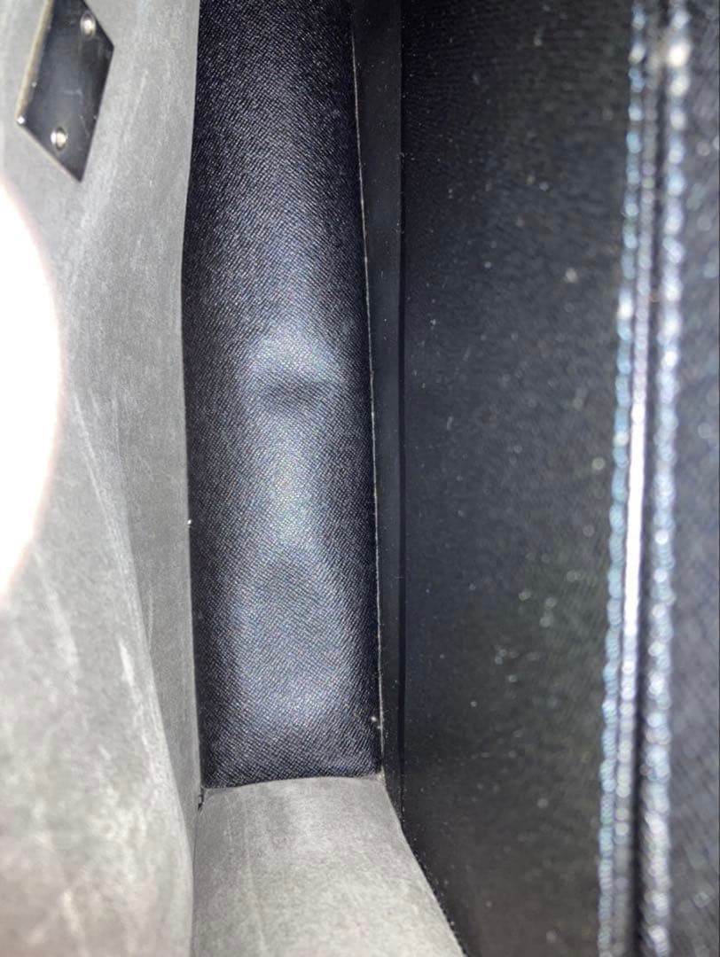 グ*プ様 #LOUISVUITTON #タイガ #メンズビジネスバッグ 至急売却