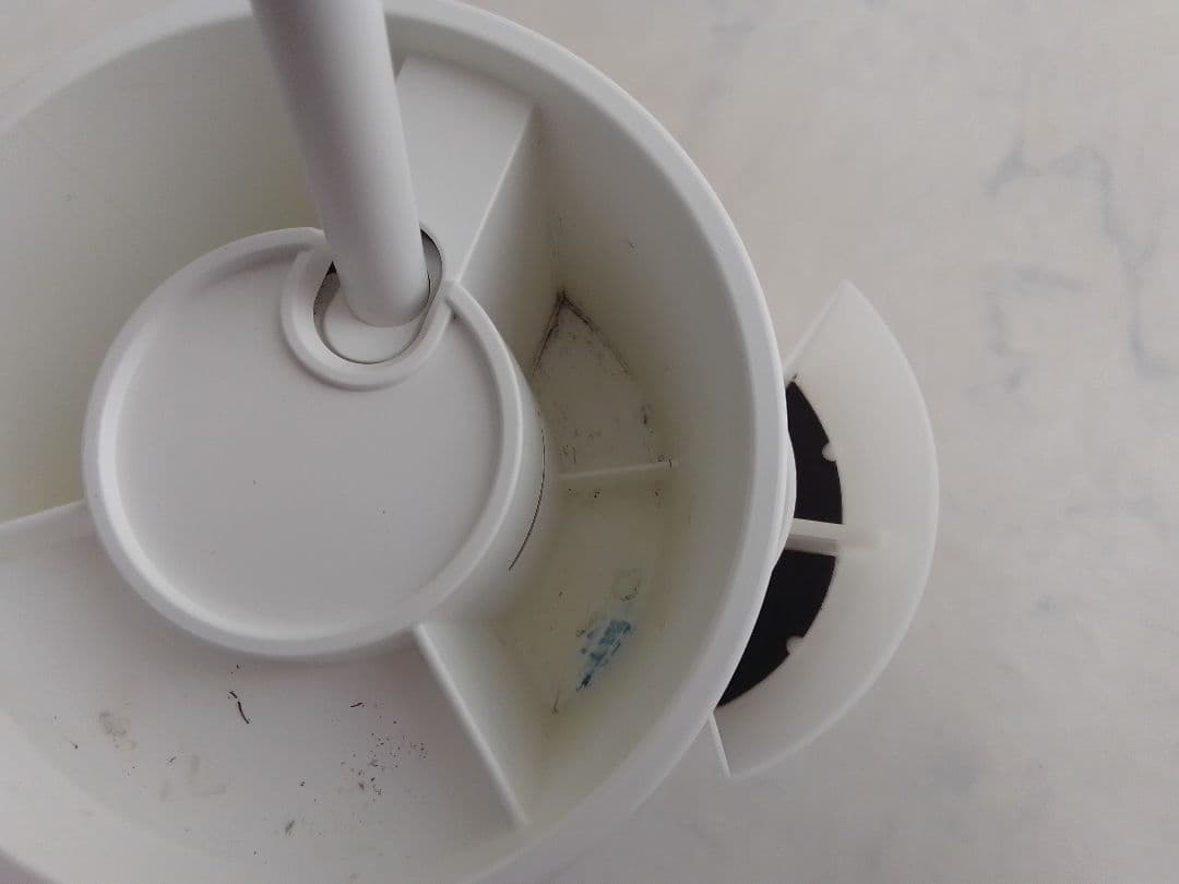 バルミューダ ライト LED デスク L01A-WH ホワイト 2018年製