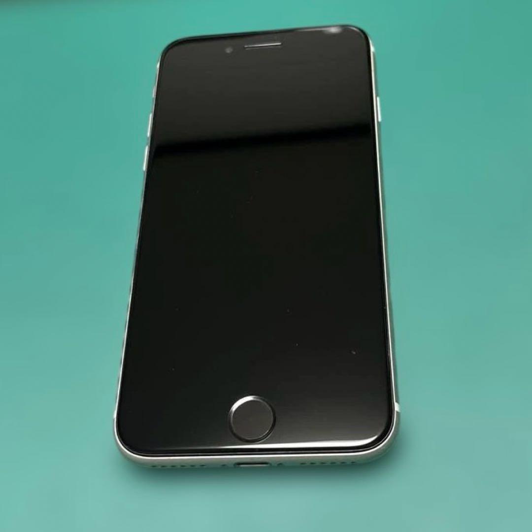 【美品】iPhone SE 第3世代 64GB バテリ100%