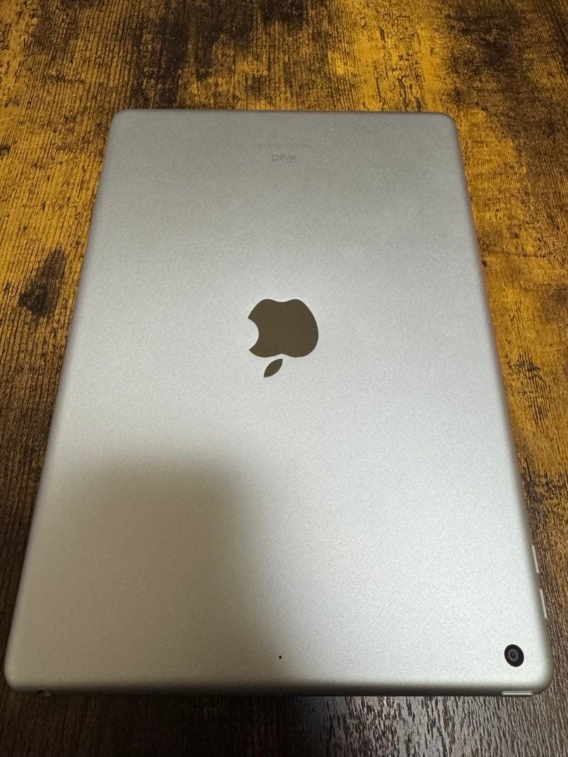 iPad(第7世代)32GB シルバー