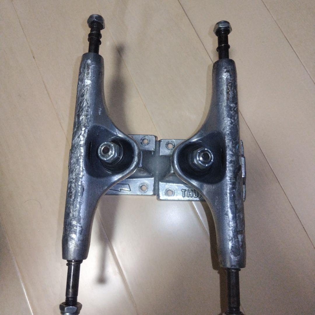 THUNDER TRUCKS SPITFIRE ウィール セット