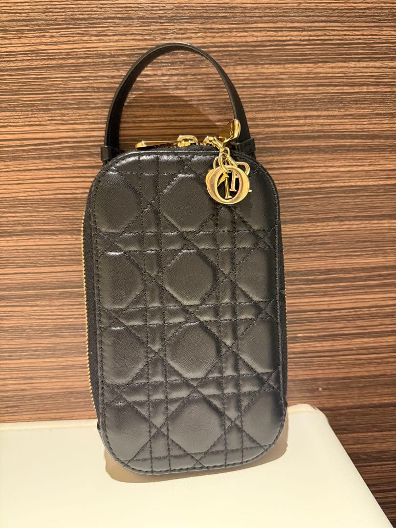 Christian Dior ブラック フォンホルダー フォンフォルダー