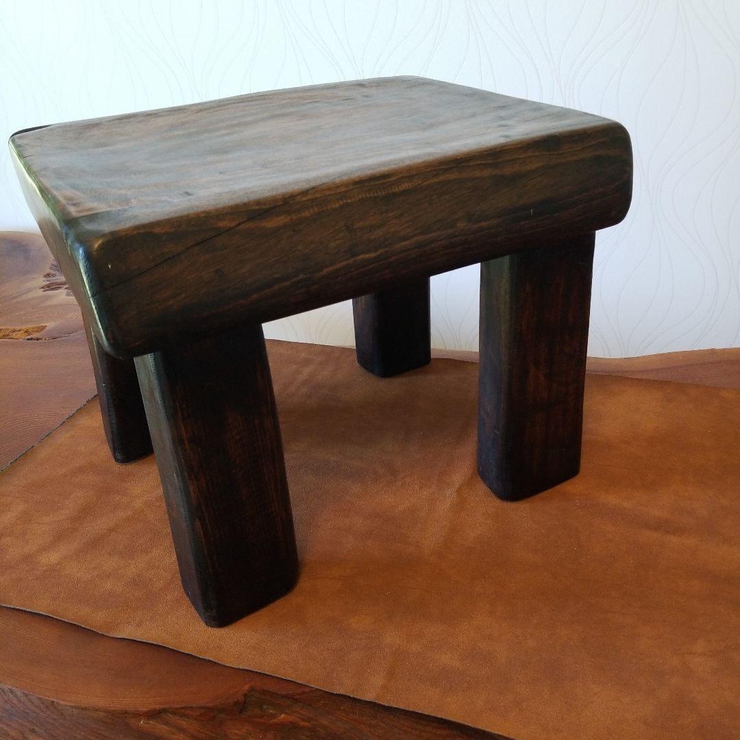 サイドテーブル《楠の木》クスの木　無垢材