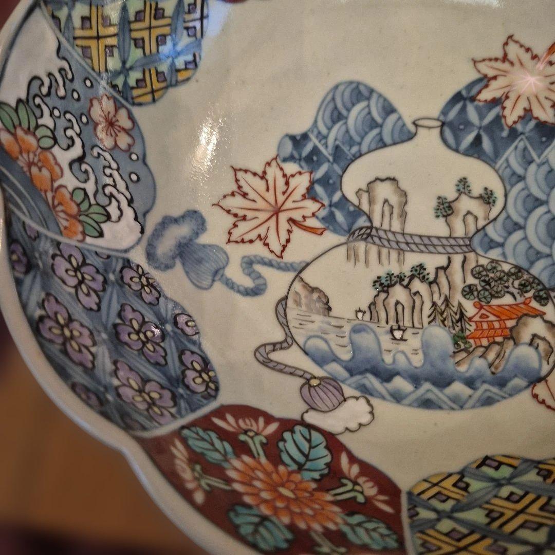 有田焼　佐藤走波　染錦菊花山水鉢23cm