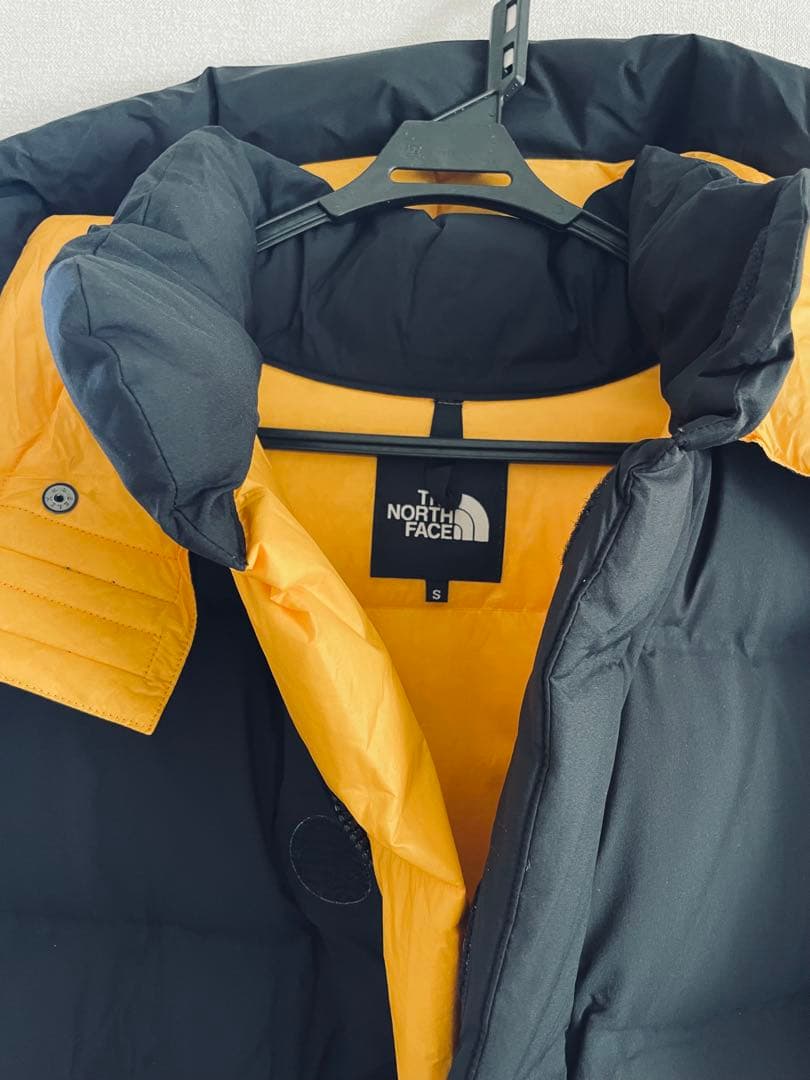THE NORTH FACE ダウンジャケット S 黒/黄