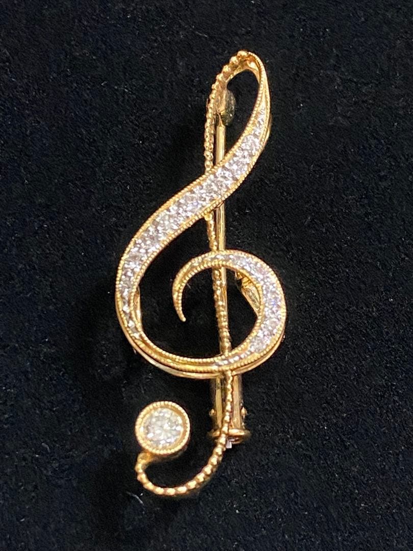 【美品】K18 音符デザイン ダイヤ ブローチ　2.6g 0.09/0.10ct