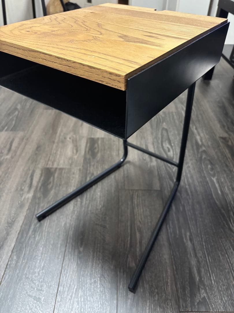 美品　Unico Adday サイドテーブル　ウニコ　アディ