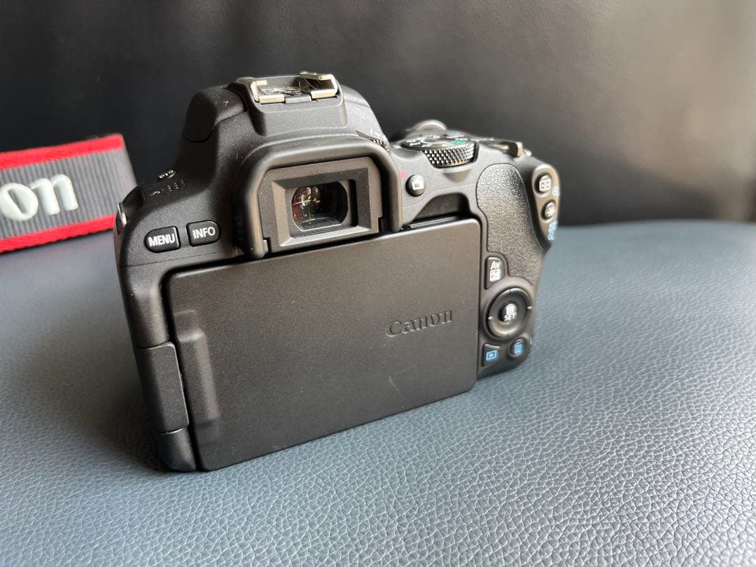 【値下げ交渉可】Canon EOS デジタル一眼レフカメラ