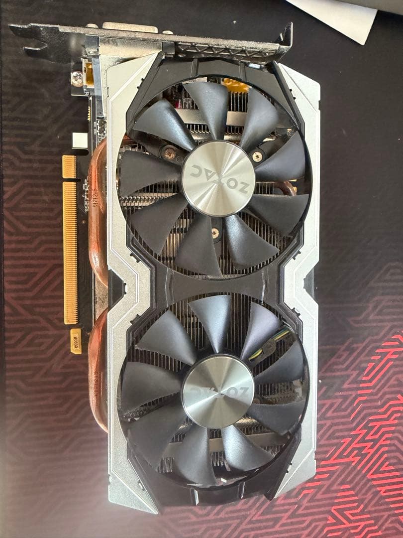 グラフィックボード・グラボ・ビデオカード ZOTAC GEFORCE GTX1070MINI8GB 256BITGDDR5