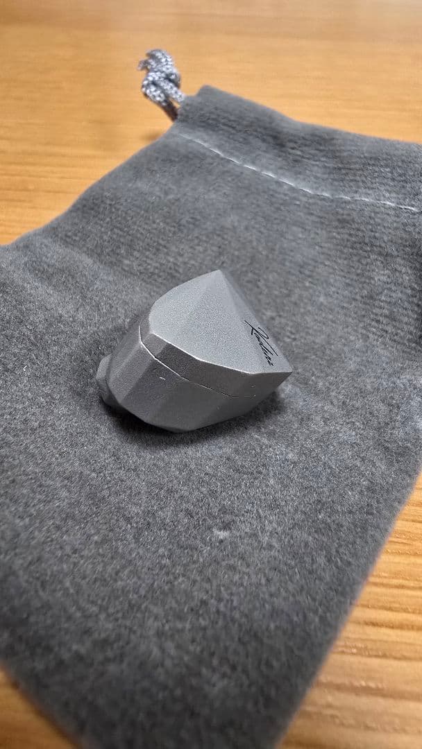 水月雨 Moondrop kadenz