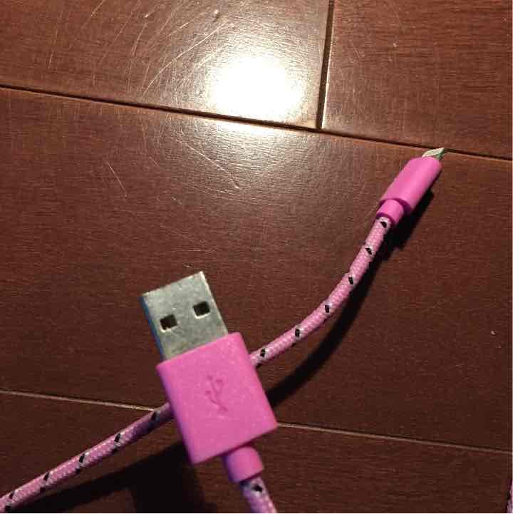 iPhone 充電コード