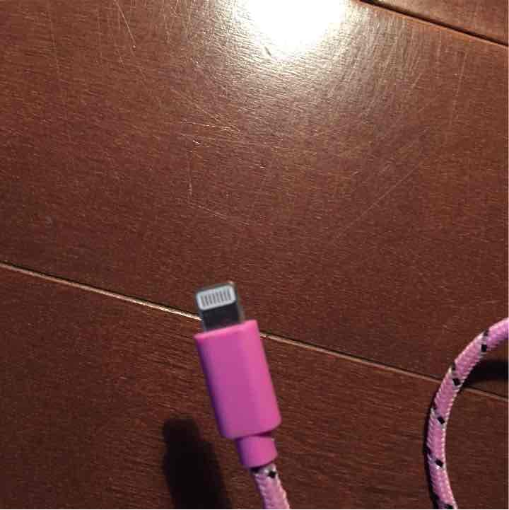 iPhone 充電コード