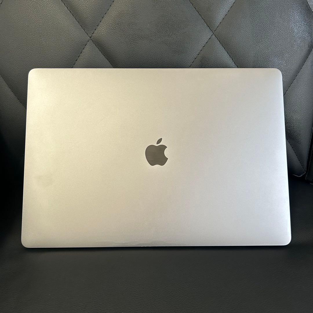 【2019】MacBook Pro 16inch 16GB SSD 512GB