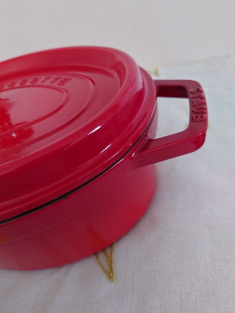 ストウブ(Staub) 「 ピコ ココット オーバル チェリー 27cm 」