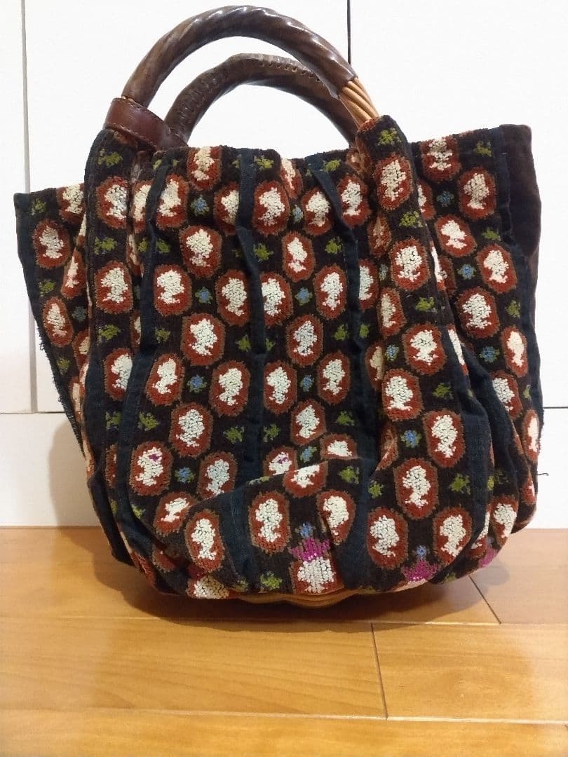 【週末限定価格】エバゴス　シェニール織り 　カゴバッグ