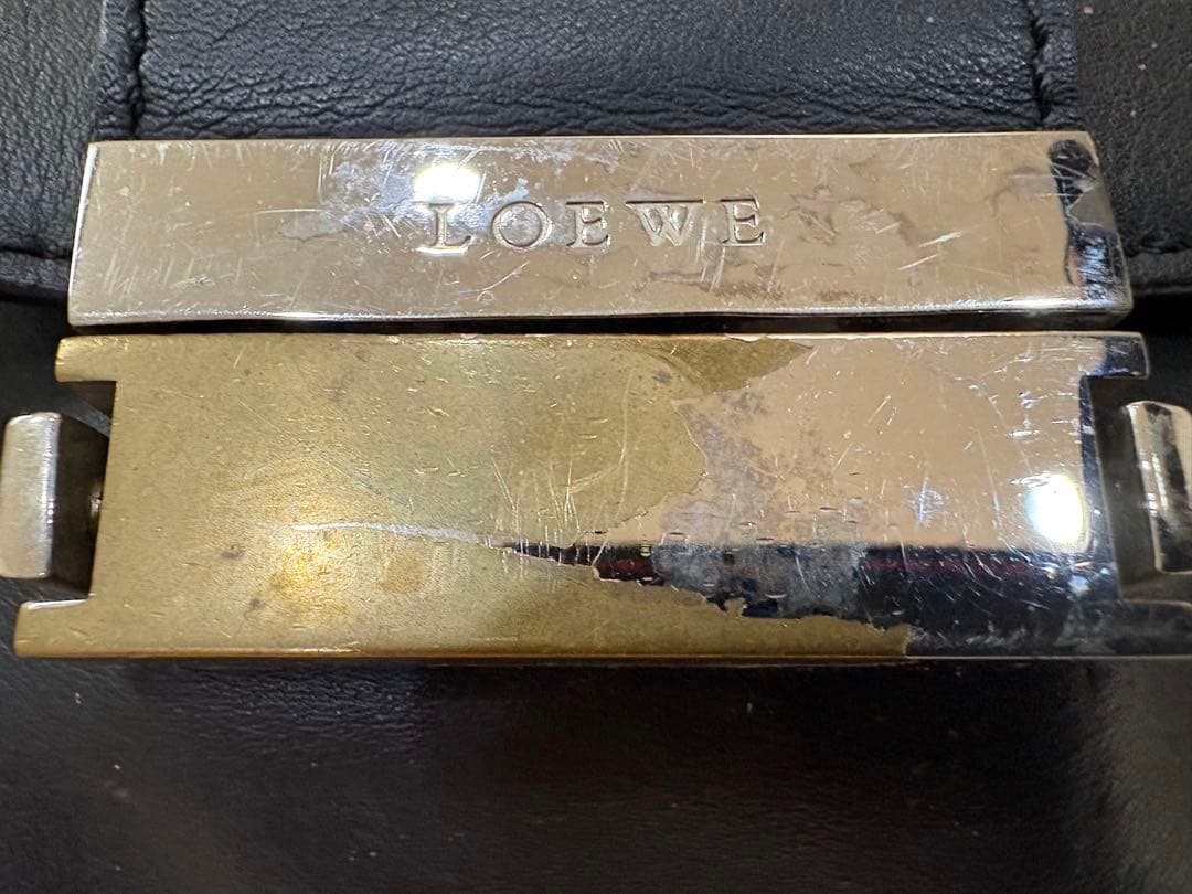 ロエベ レザーショルダーバッグ ブラック　難ありLOEWE