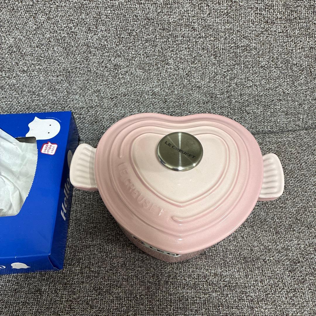ル・クルーゼ　ハート型の鍋