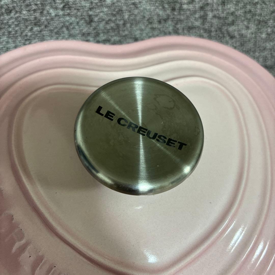 ル・クルーゼ　ハート型の鍋
