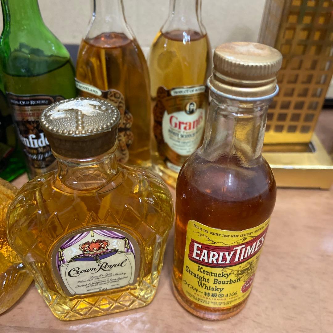 ミニボトルブランデー16本ウイスキー１５本