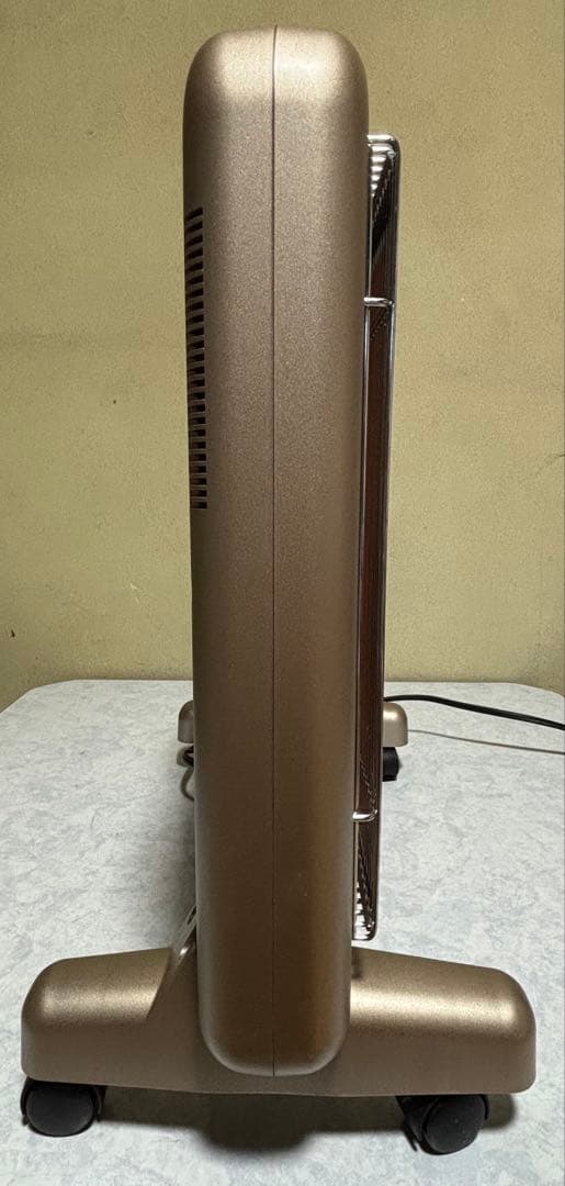 遠赤外線暖房器 サンルミエ・エクセラ7 N700L-GR【中古品】