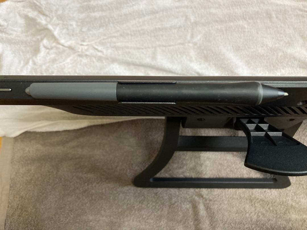 XPPen artist 22 plus 液晶タブレット