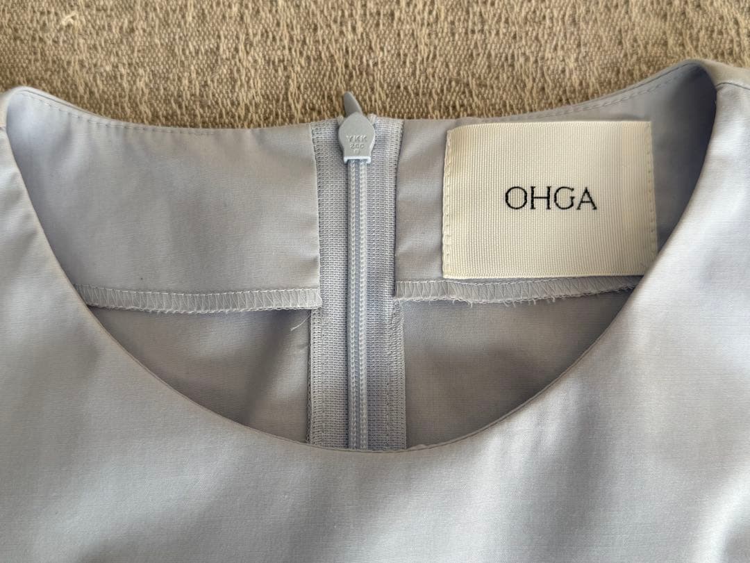OHGA 裾フリルブラウス　水色
