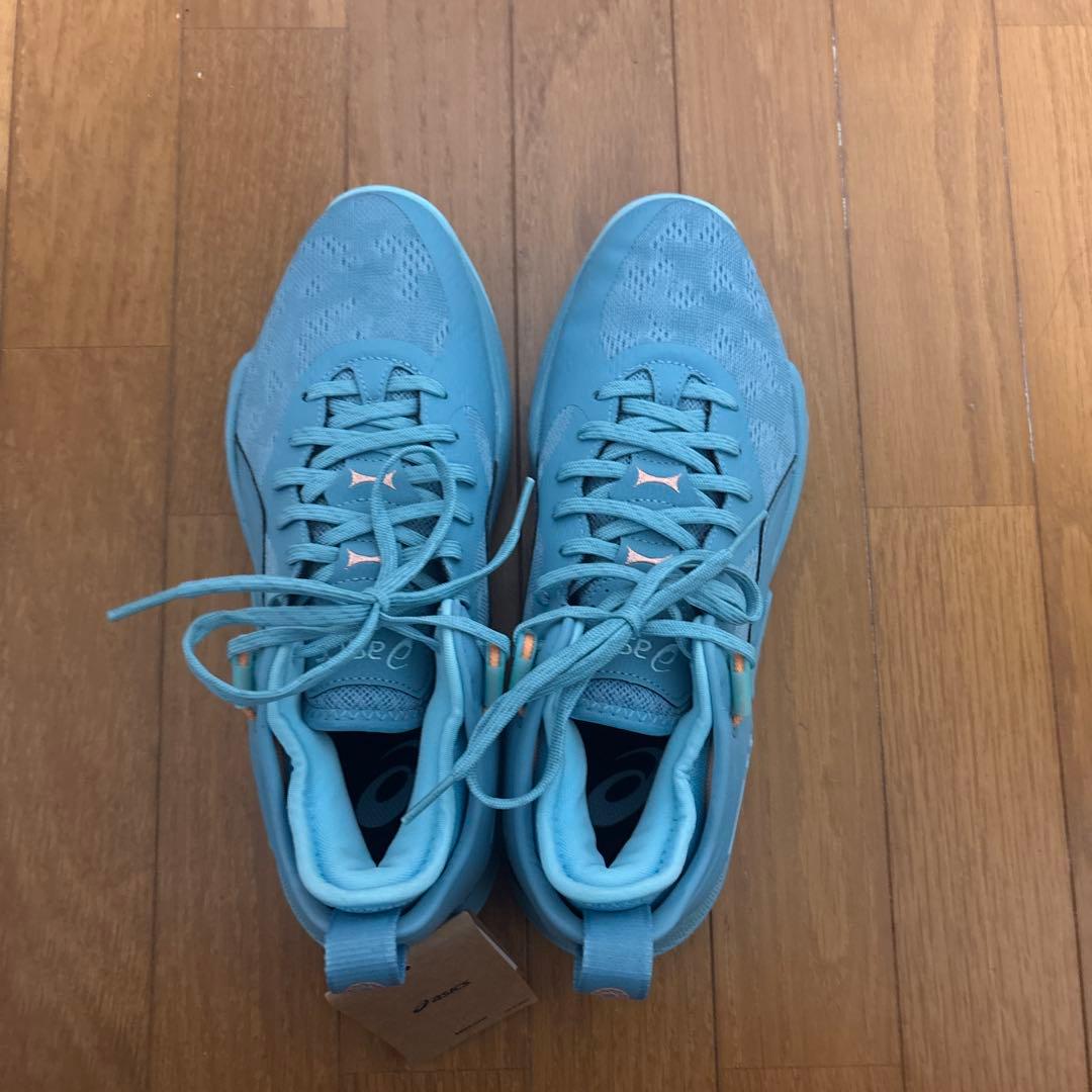 アシックス バスケットボールシューズ ライトブルー