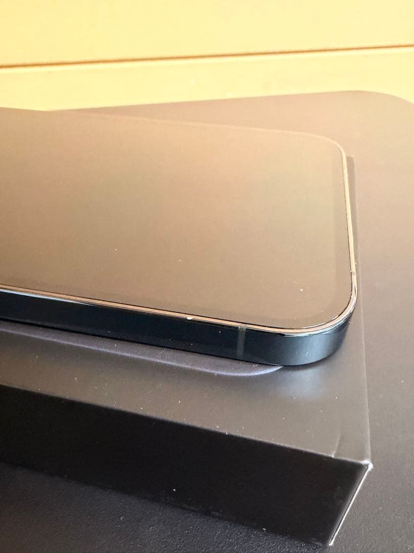 【美品】iPhone12ProMax 本体 256GB SIMフリー