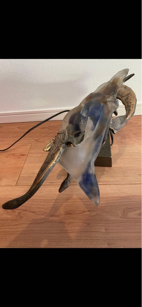 イヴ・ロエ彫刻　the Dolphins