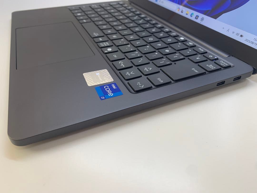 極美品 NEC Lavie SOL 第13世代 i7 16GB 512GB