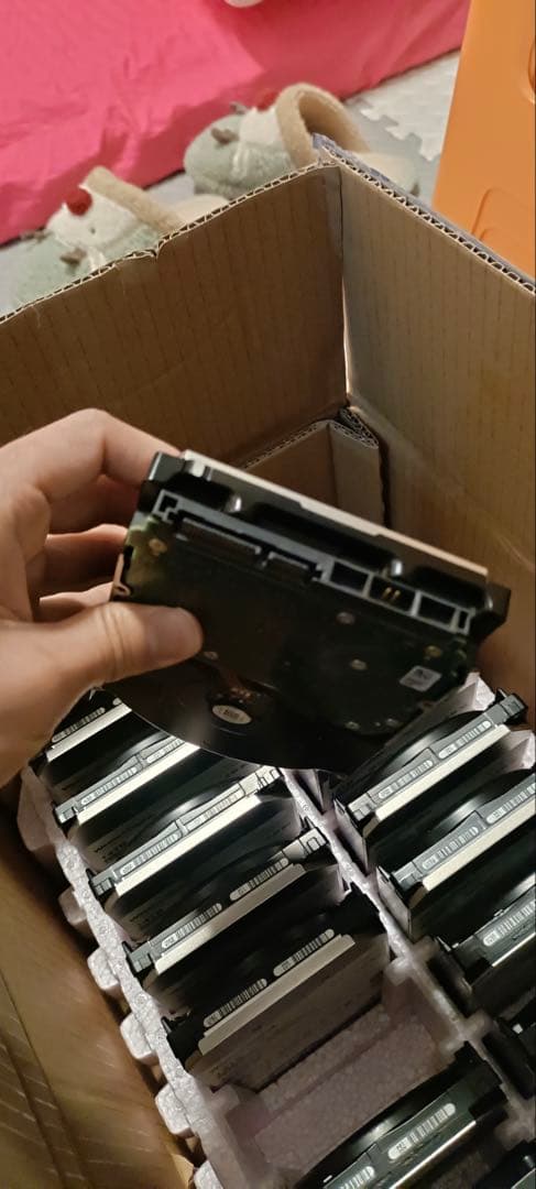 外付けハードディスク・ドライブ Western Digital 14TB HC530