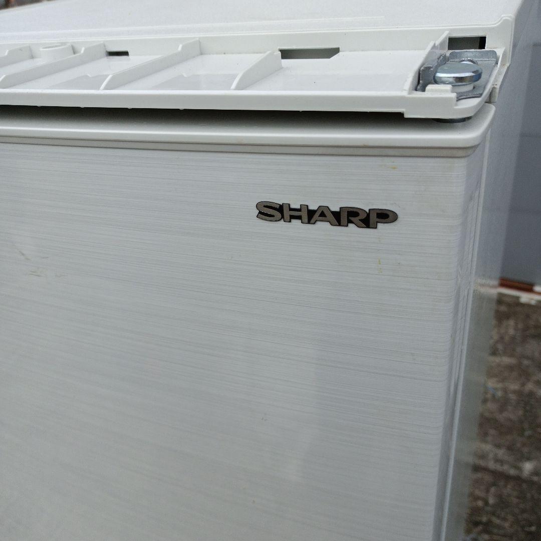 SHARP シャープ 冷蔵庫 SJ-D14F-W 2020年製 137L