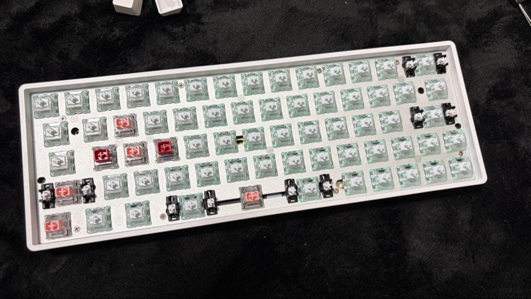 hm66 ホワイト